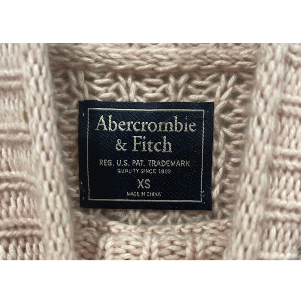 ABERCROMBIE AND FITCH Knit Pink Sweater Dress - Picture 2 of 3